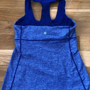 Lululemon purple scoop neck tank top